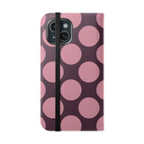 Vegane iPhone 15 Leder-Wallet-Hülle – Pink Plum Polka Dot Design